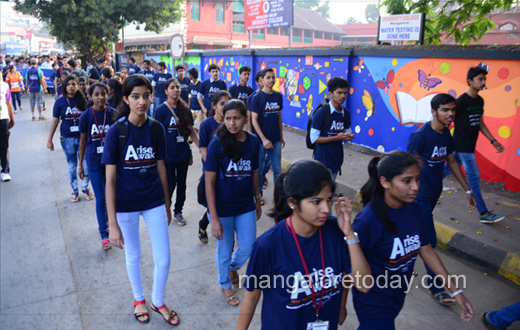 Nana Patekar flagged off the 200th cleanliness drive